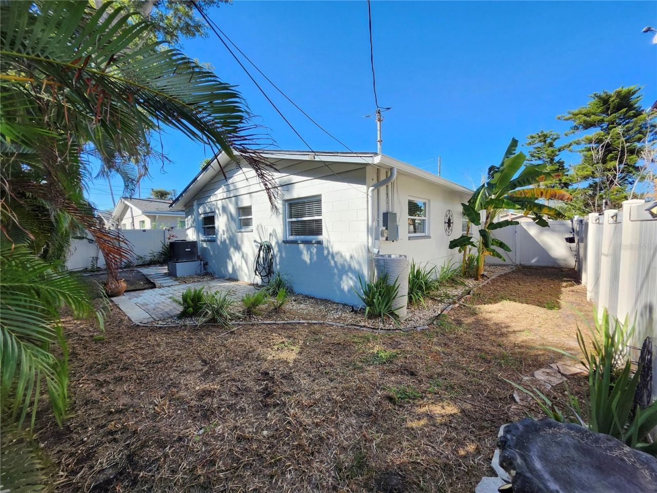 1818 Shore Acres Boulevard Ne, Saint Petersburg, FL 33703 Photo