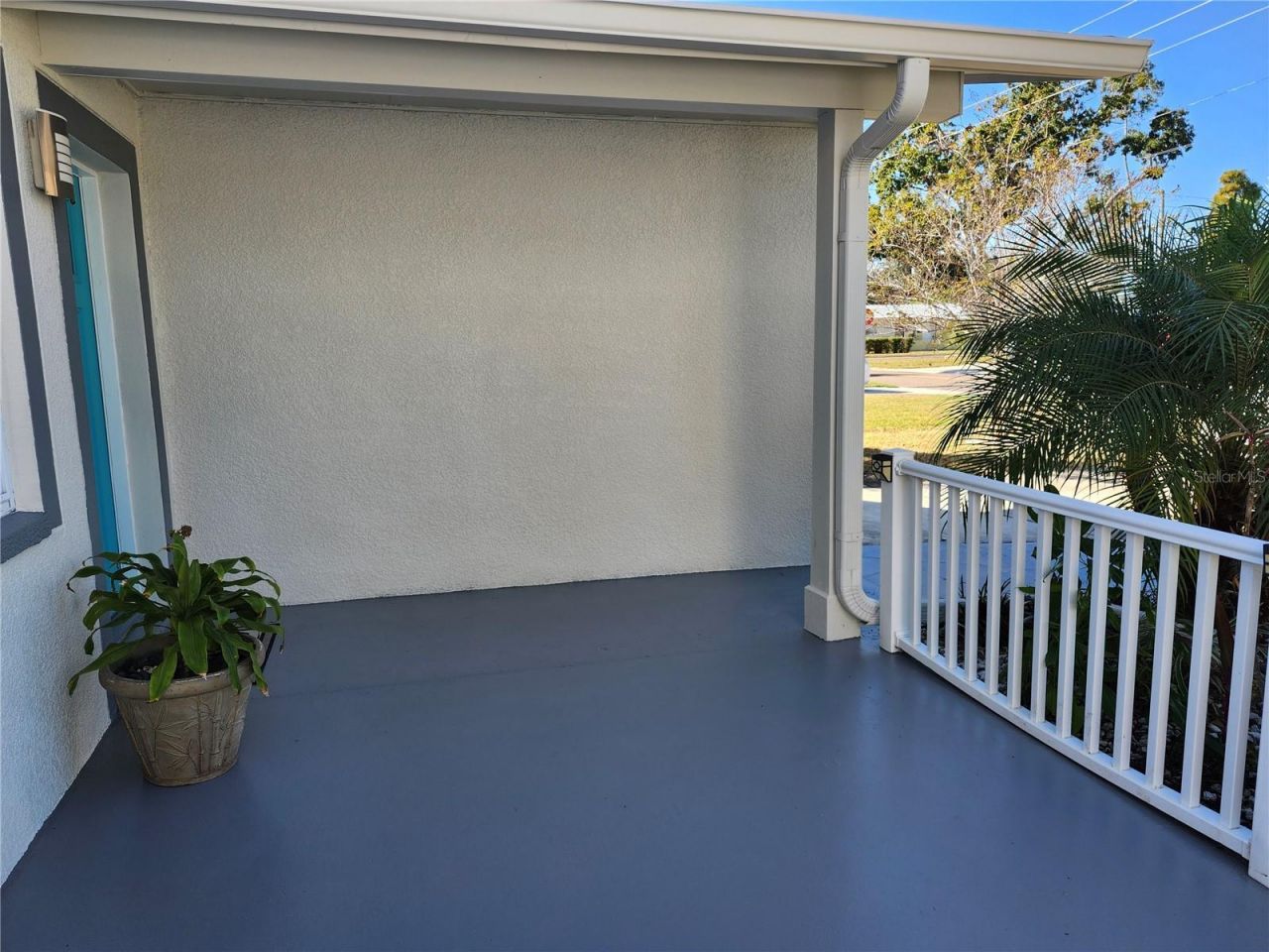 1818 Shore Acres Boulevard Ne, Saint Petersburg, FL 33703 Photo