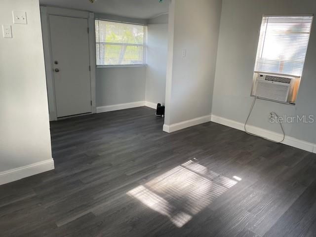 2438 9th Avenue S, Saint Petersburg, FL 33712 Photo