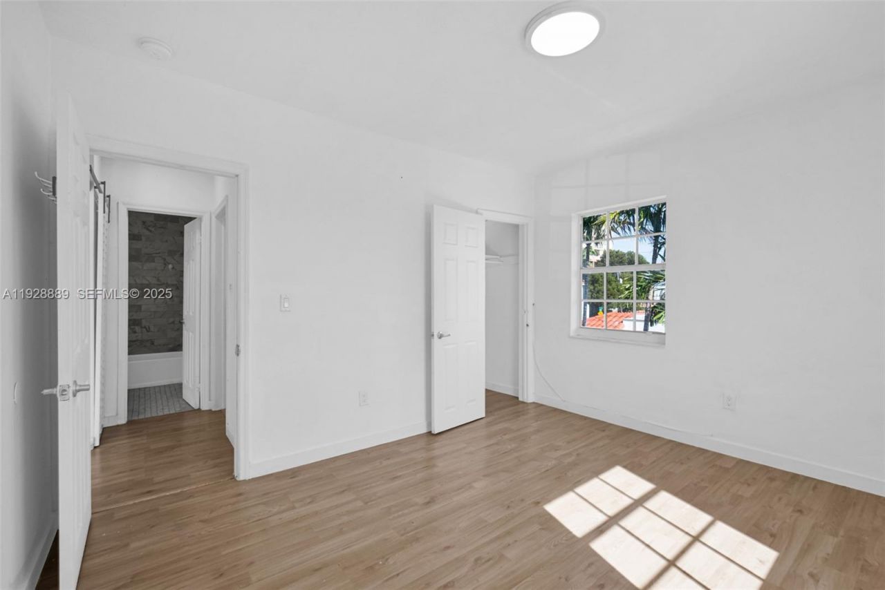 3711 SW 27th Ter, Miami, FL 33134 Photo