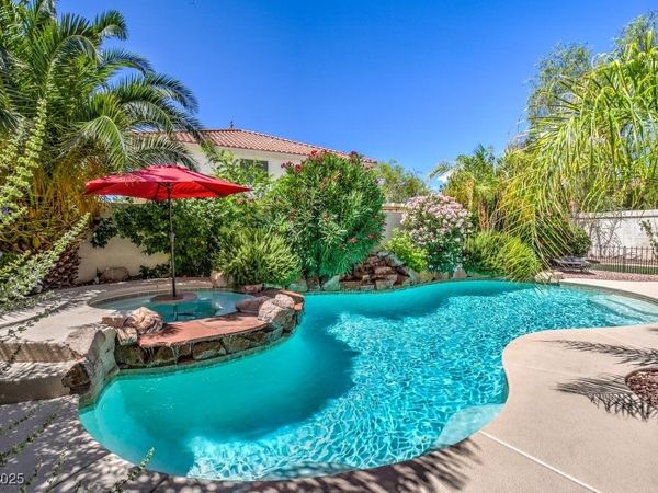 9589 Ancala Hollow Court, Las Vegas, NV 89148