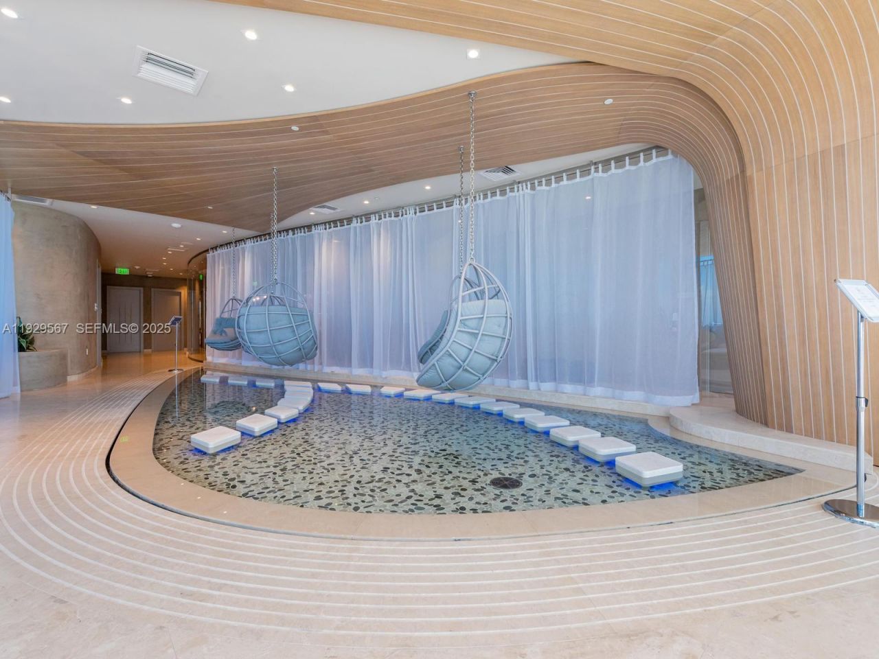 1000 Brickell Plz, Unit 4005, Miami, FL 33131 Photo