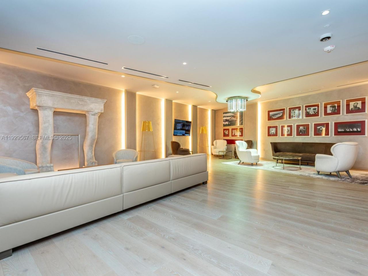 1000 Brickell Plz, Unit 4005, Miami, FL 33131 Photo