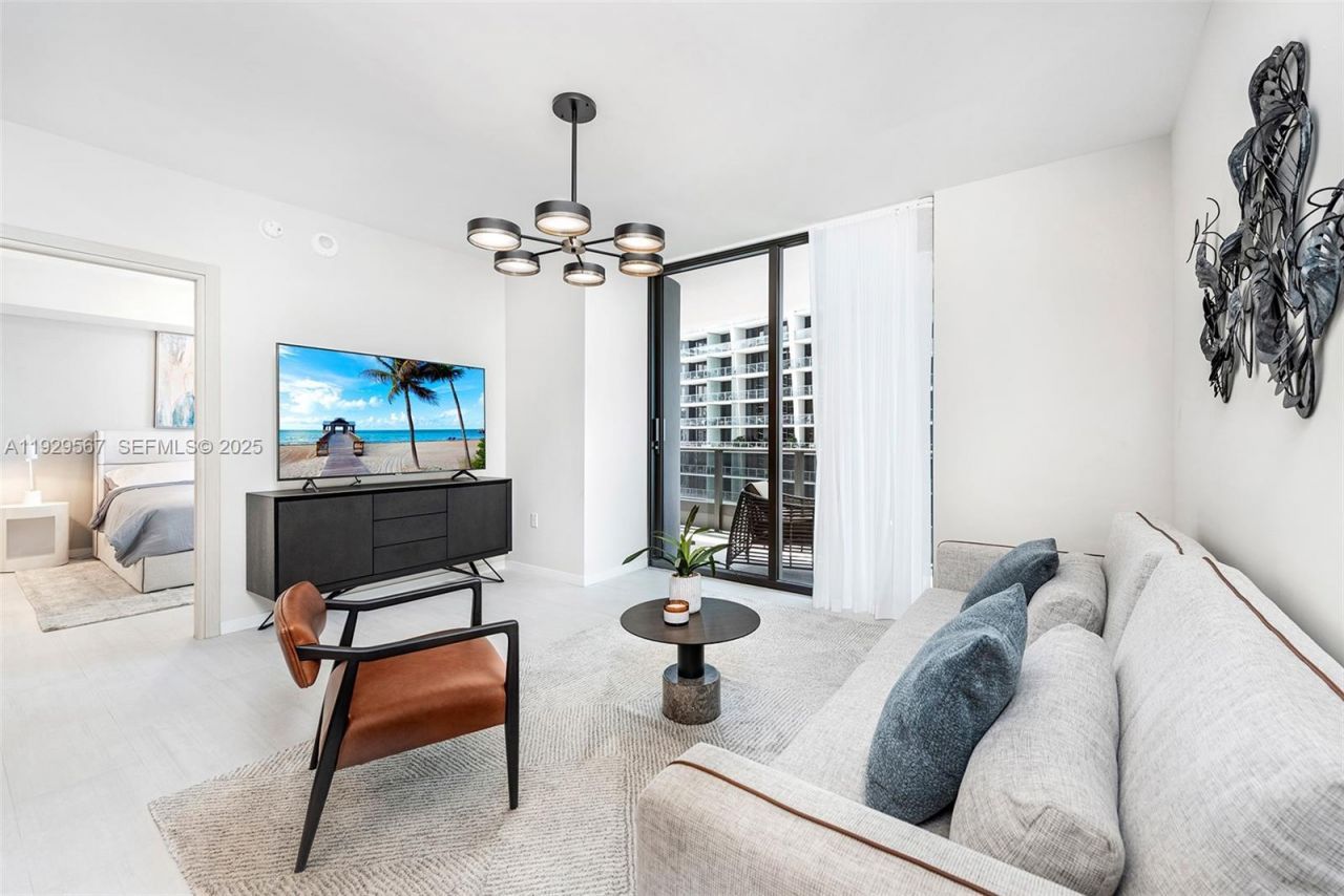 1000 Brickell Plz, Unit 4005, Miami, FL 33131 Photo