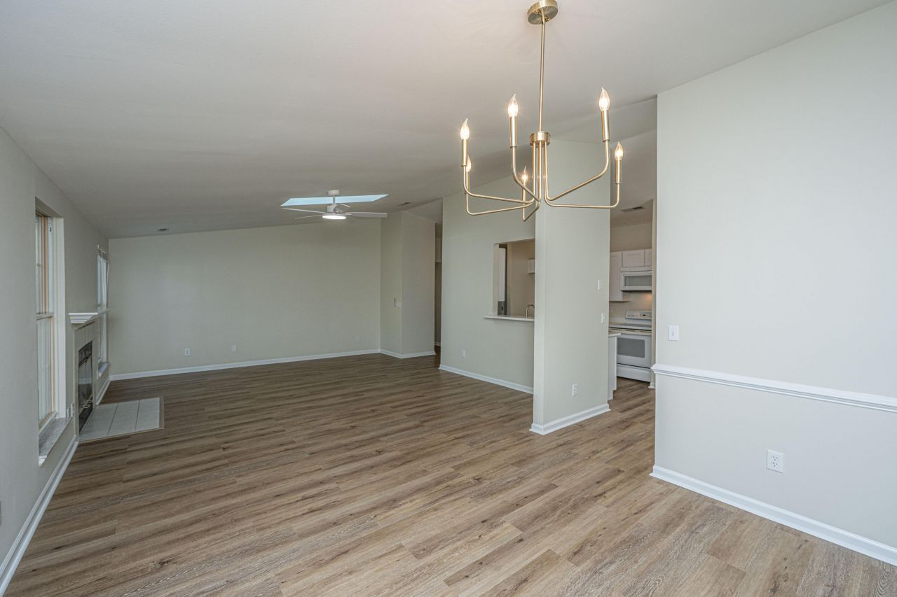 1968 Presidio Drive Photo 11