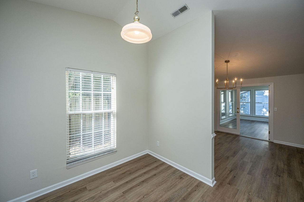 1968 Presidio Drive Photo 20