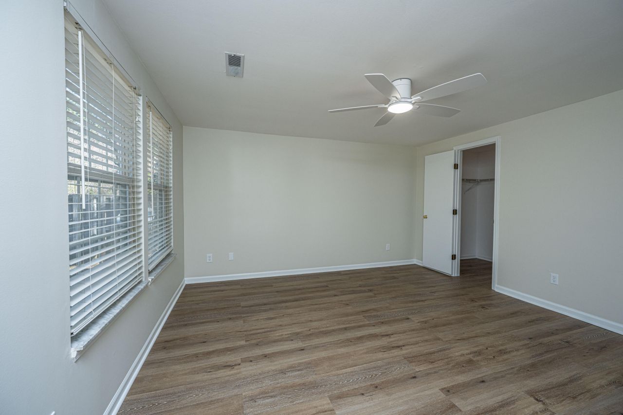 1968 Presidio Drive Photo 25