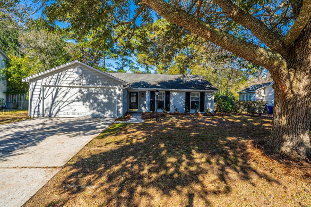 1968 Presidio Drive Photo 39