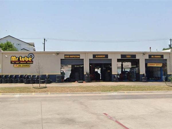 8401 Harwood Road, North Richland Hills, TX 76180