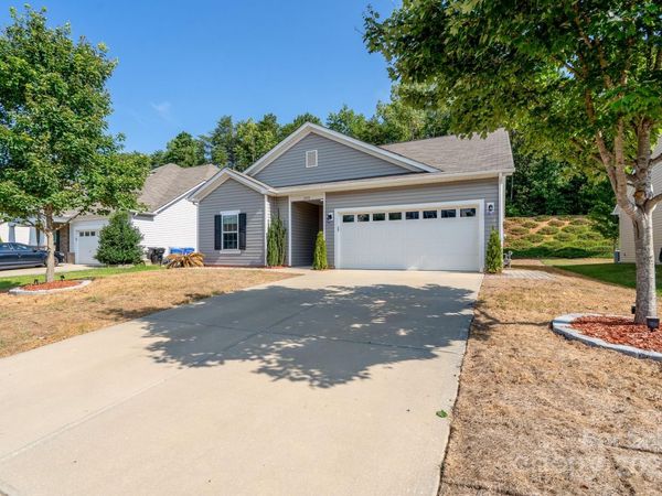 202 Paradise Hills Circle, Mooresville, NC 28115
