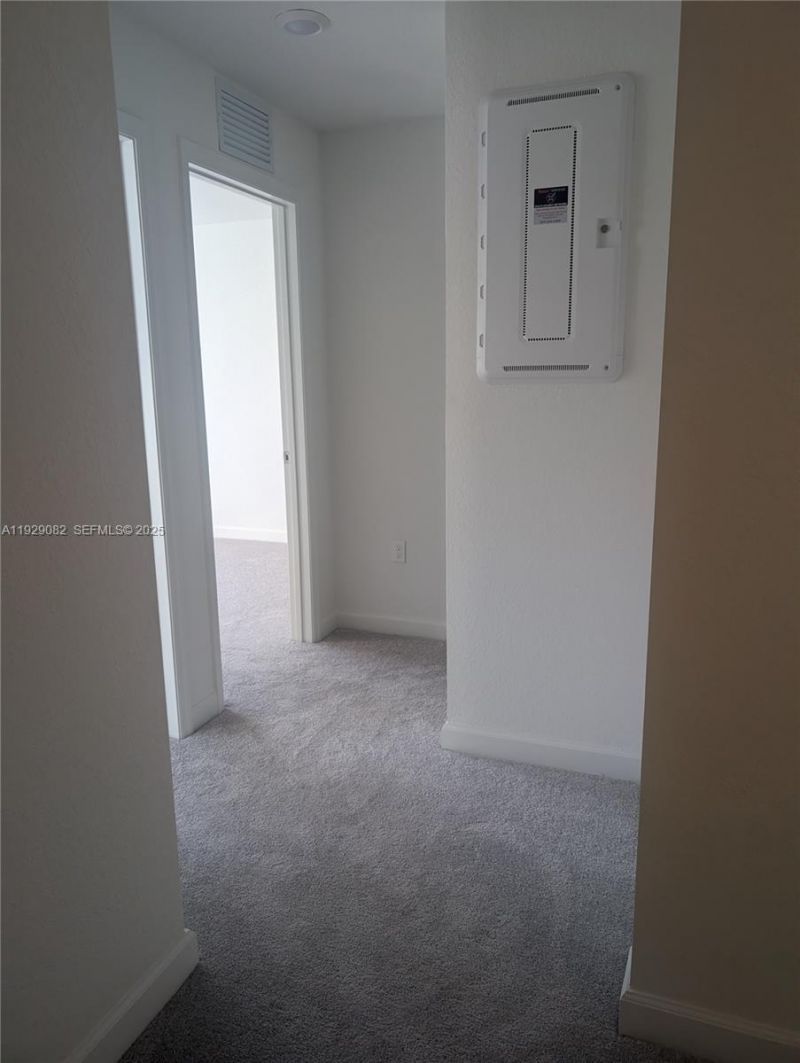 5180 SW 37th St, Unit 5180, Pembroke Park, FL 33023 Photo