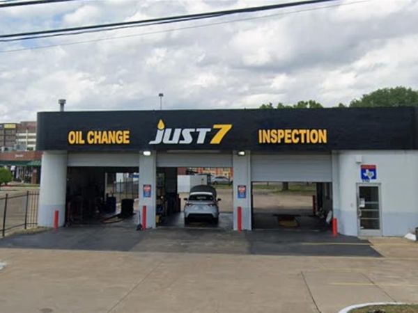 5763 Samuell Boulevard , Dallas, TX 75228