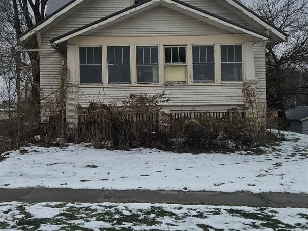 504 N Main Street, Fairfield, IA 52556