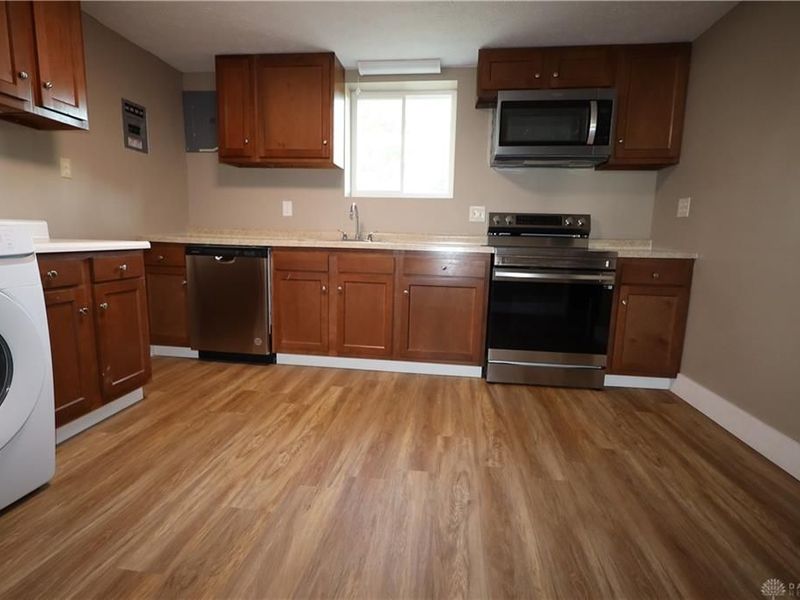 7967 Washington Park Drive, Dayton, OH 45459 Photo 11