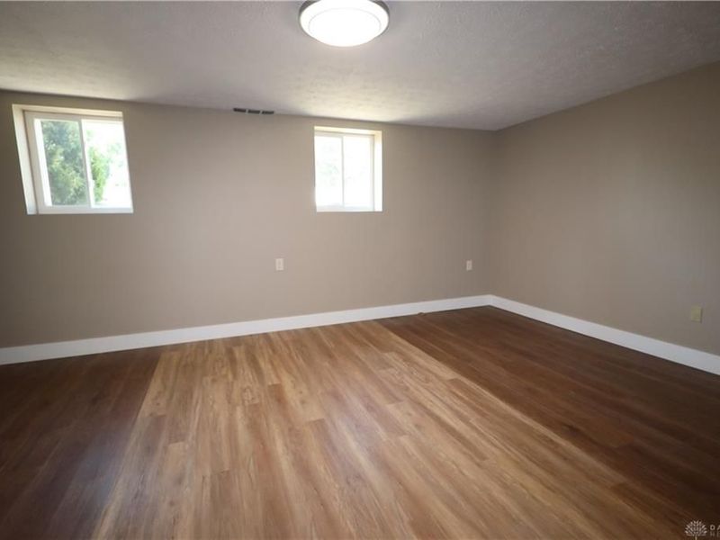 7967 Washington Park Drive, Dayton, OH 45459 Photo 17