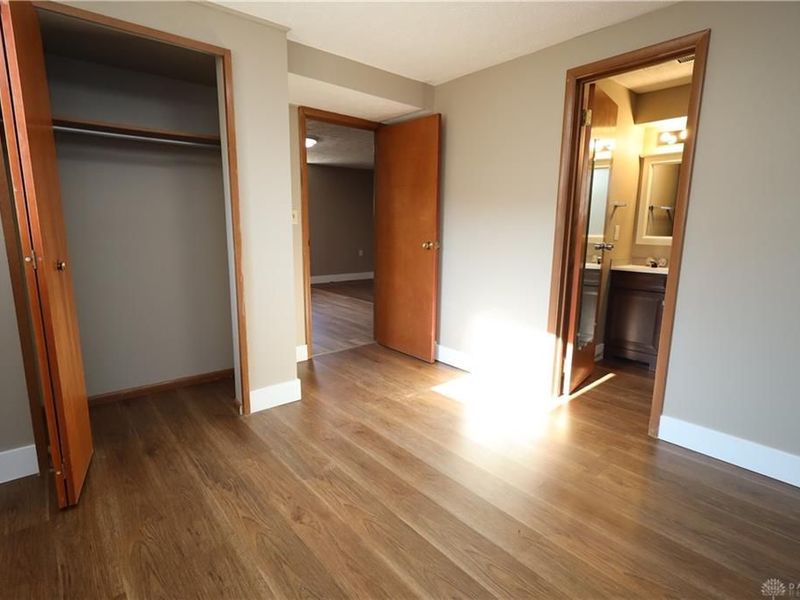 7967 Washington Park Drive, Dayton, OH 45459 Photo 28