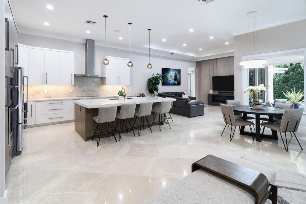 740 SW 18th St, Boca Raton, FL 33486 Photo