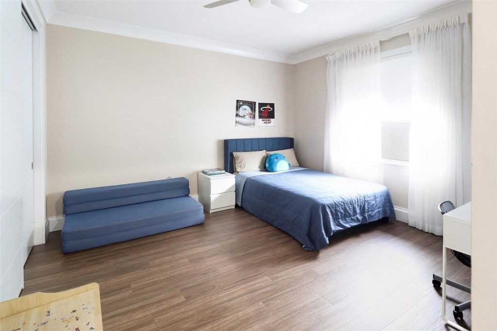 740 SW 18th St, Boca Raton, FL 33486 Photo