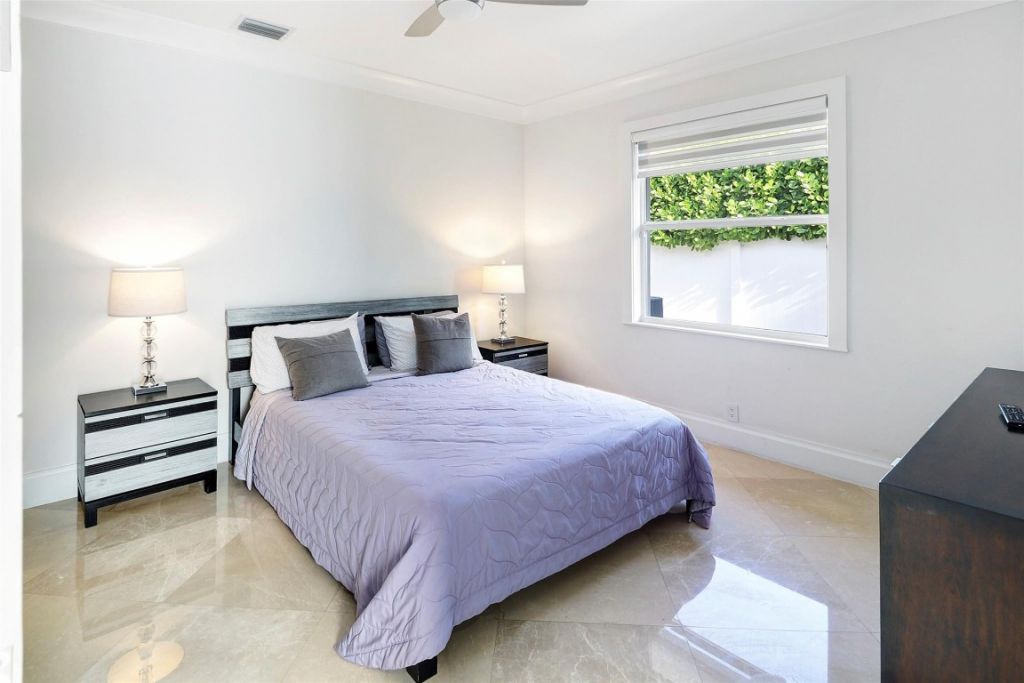 740 SW 18th St, Boca Raton, FL 33486 Photo