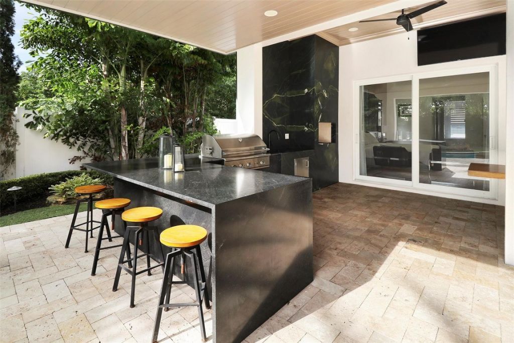 740 SW 18th St, Boca Raton, FL 33486 Photo