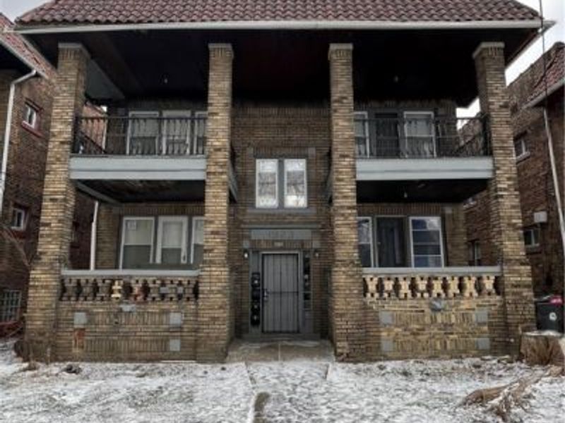 999 E 143rd Street, Cleveland, OH 44110 Photo 2