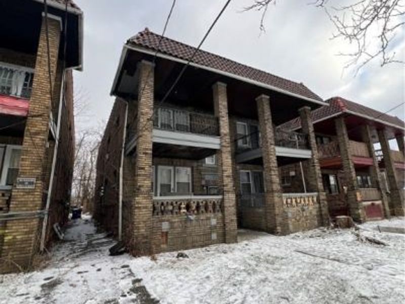 999 E 143rd Street, Cleveland, OH 44110 Photo 3