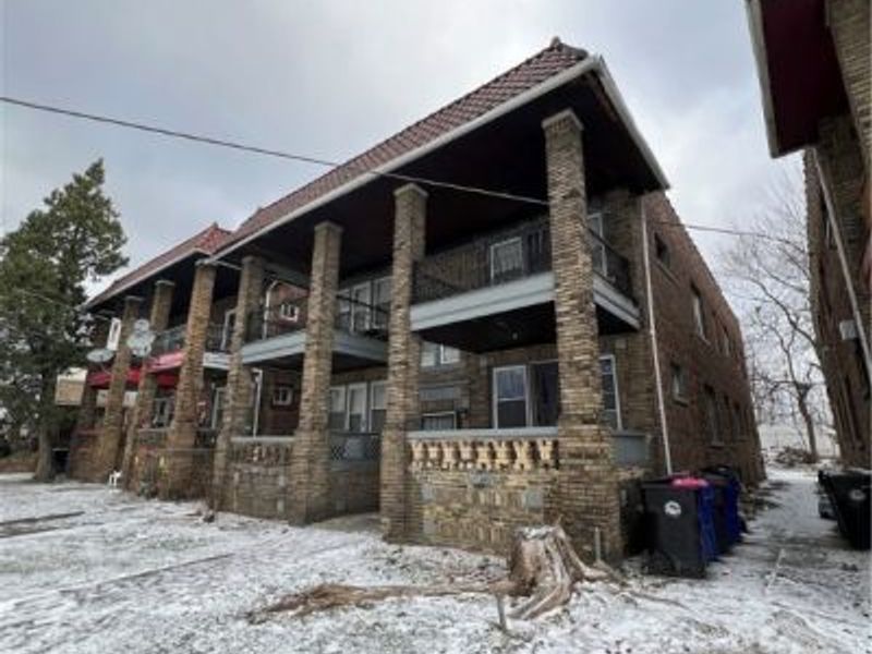 999 E 143rd Street, Cleveland, OH 44110 Photo 4