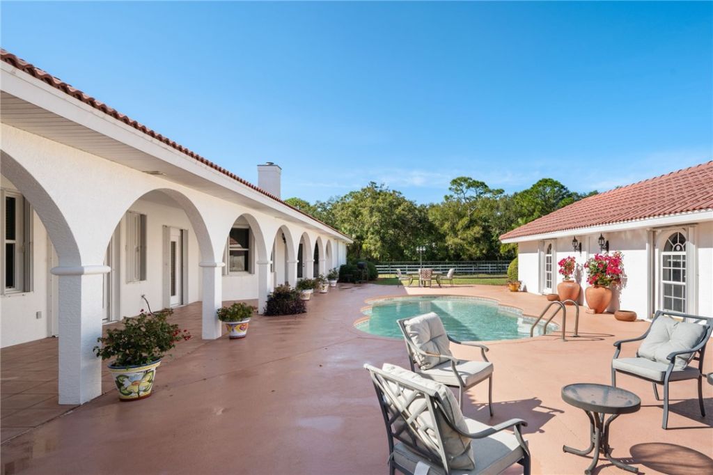 6730 69th Street, Vero Beach, FL 32967 Photo