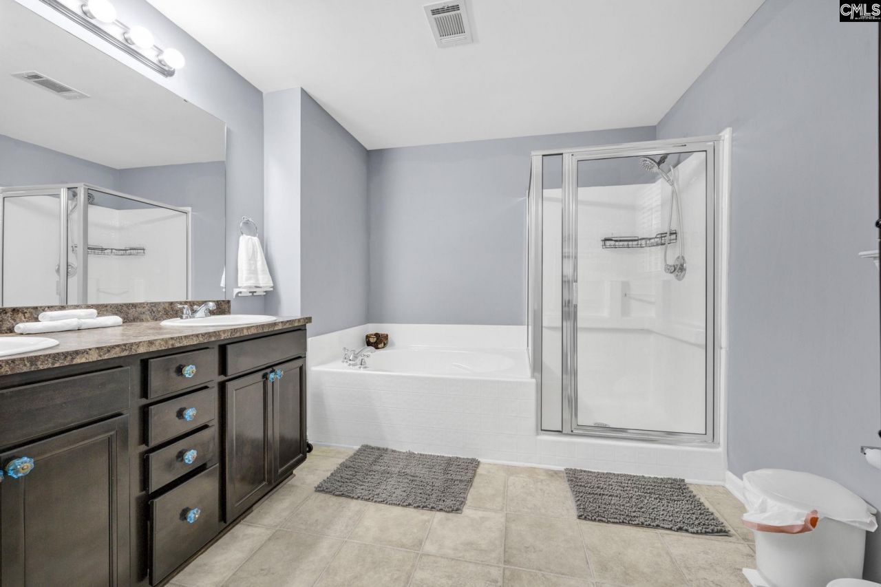 461 Edenhall Drive Photo 29