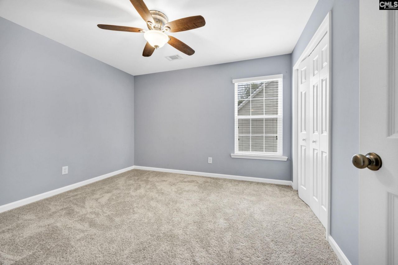 461 Edenhall Drive Photo 33