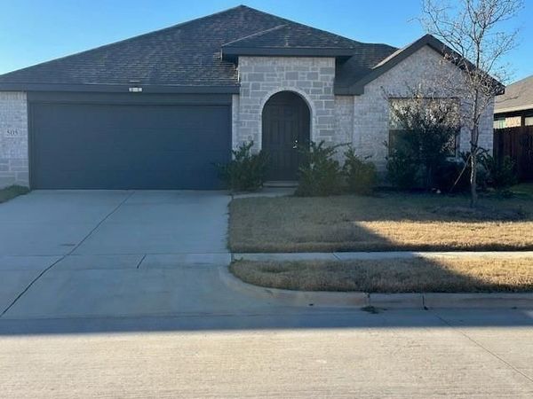 505 Bermuda Avenue, Lancaster, TX 75146