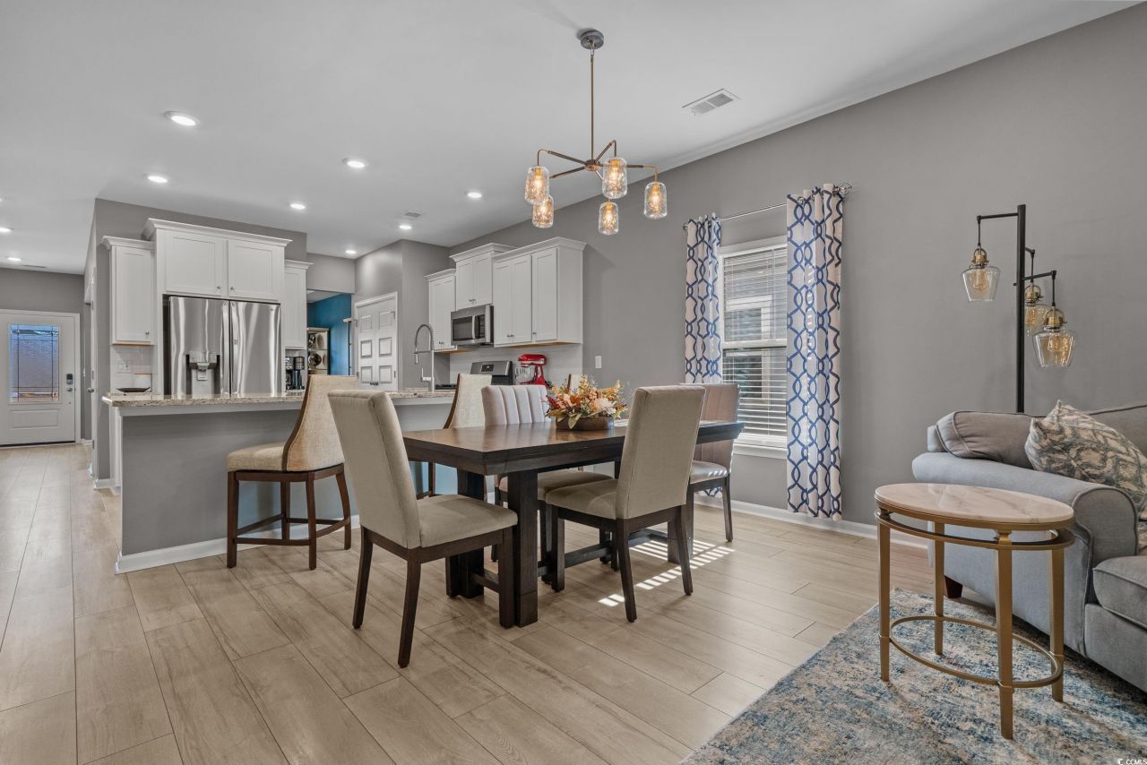 5575 Whitebark Dr. Photo 16