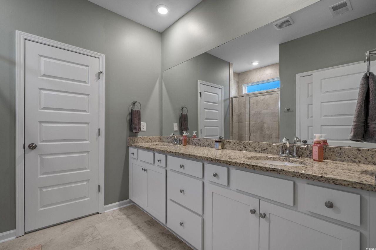 5575 Whitebark Dr. Photo 20