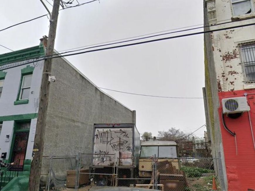 2403 N 20th Street, Philadelphia, PA 19132 Main Photo