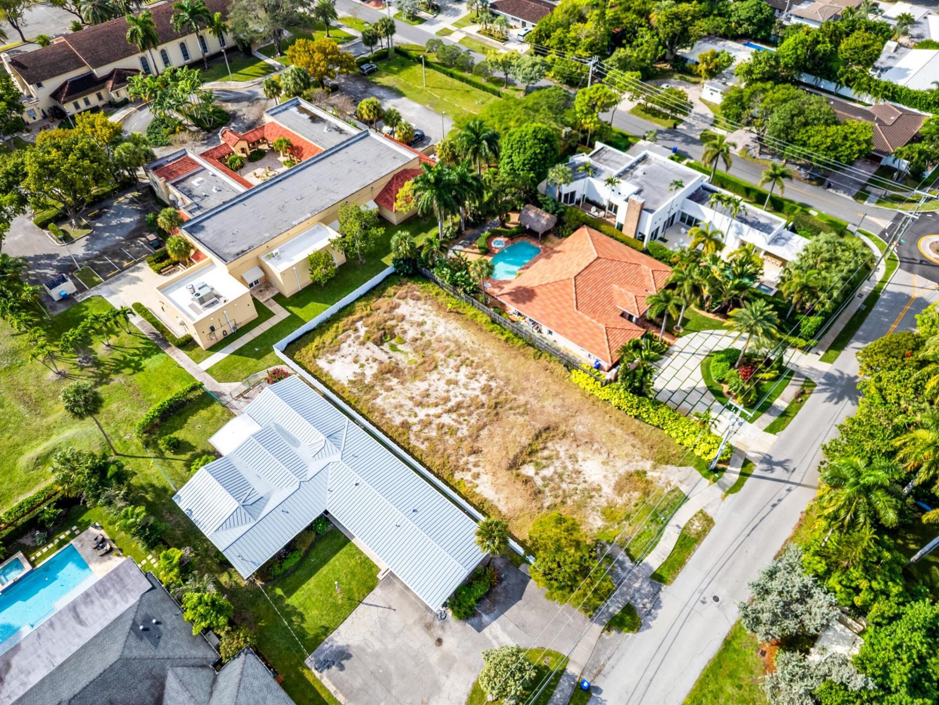 2512 Barbara Drive, Fort Lauderdale, FL 33316 Photo