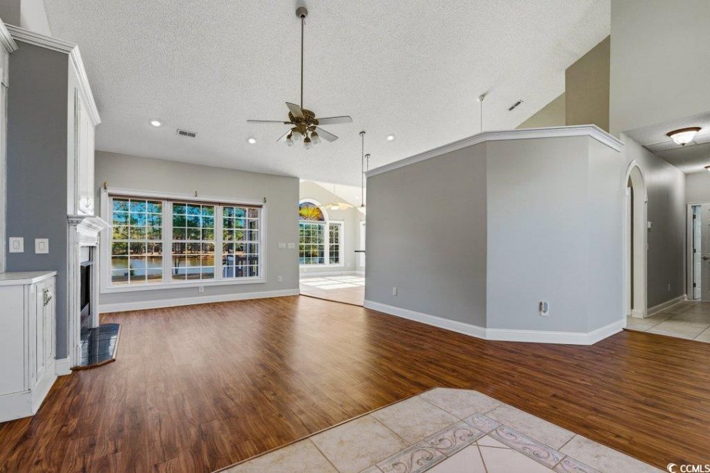 1131 Bear Lake Dr. Photo 4