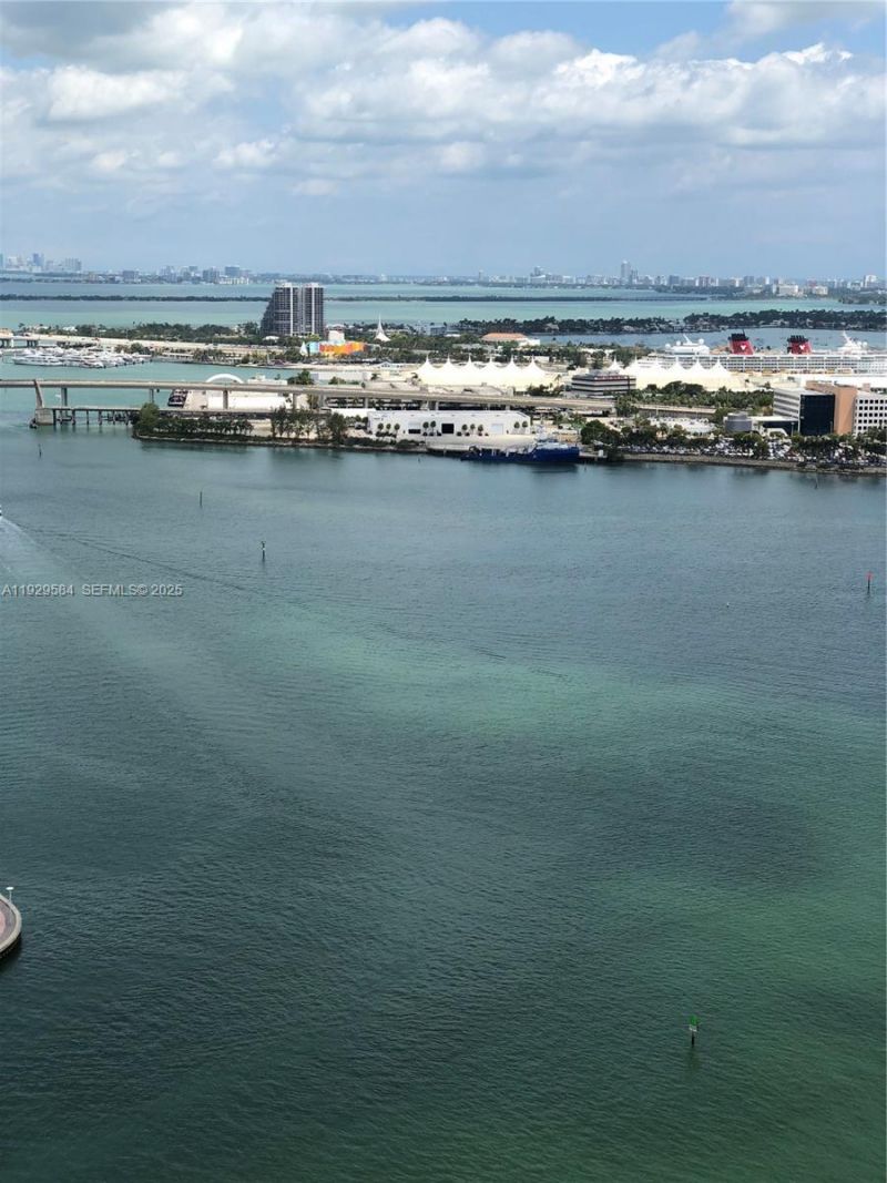 900 Brickell Key Blvd, Unit 1602, Miami, FL 33131 Photo