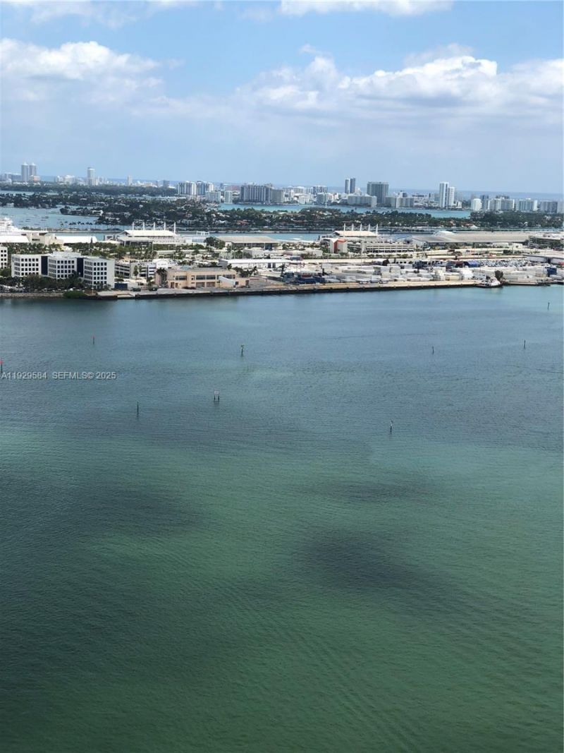 900 Brickell Key Blvd, Unit 1602, Miami, FL 33131 Photo