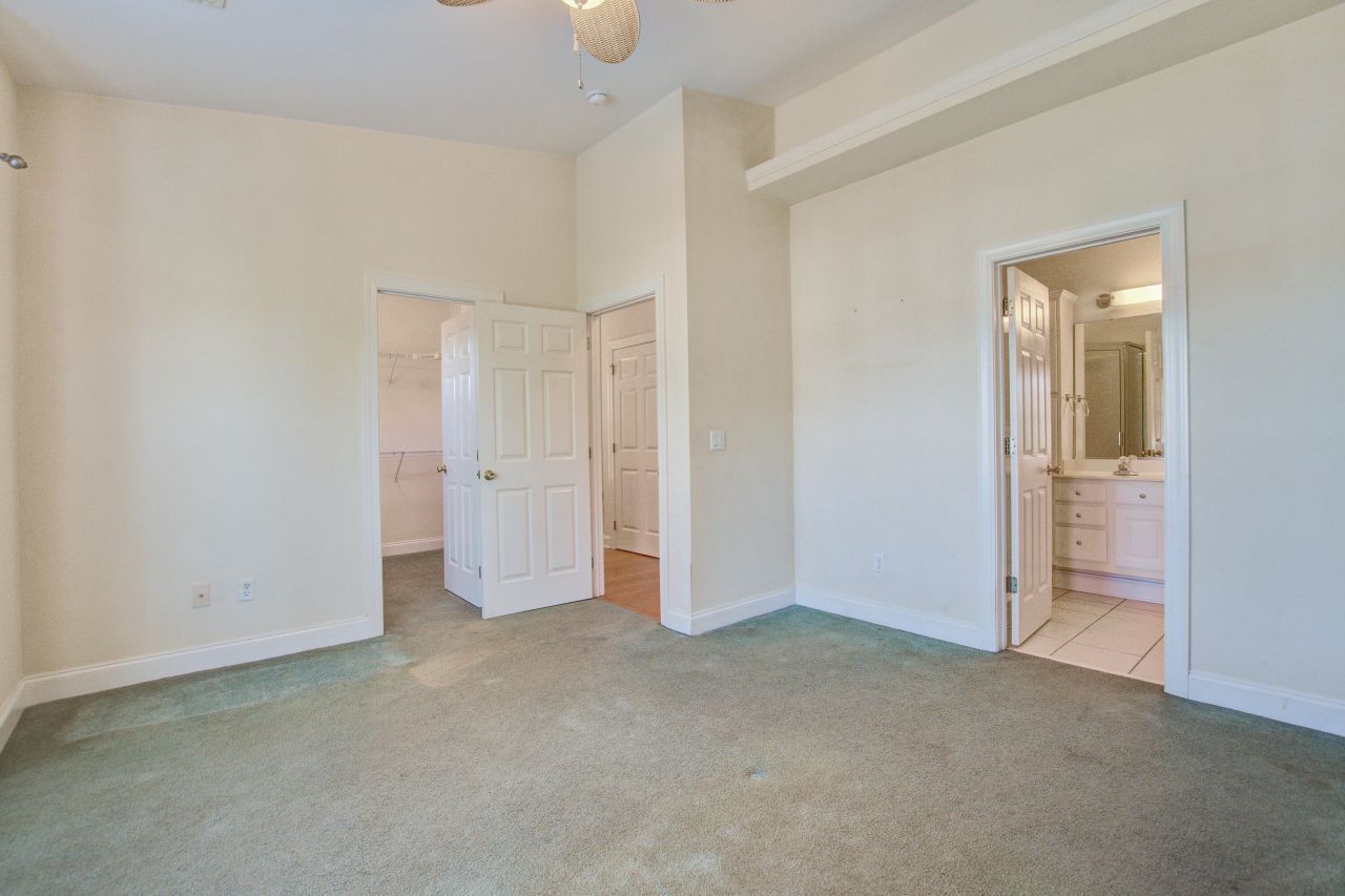 108 Hidden Palms Boulevard Photo 19