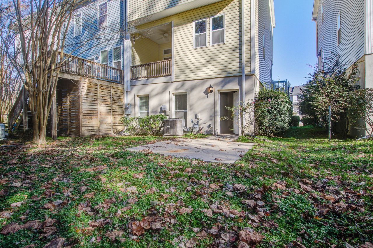 108 Hidden Palms Boulevard Photo 33