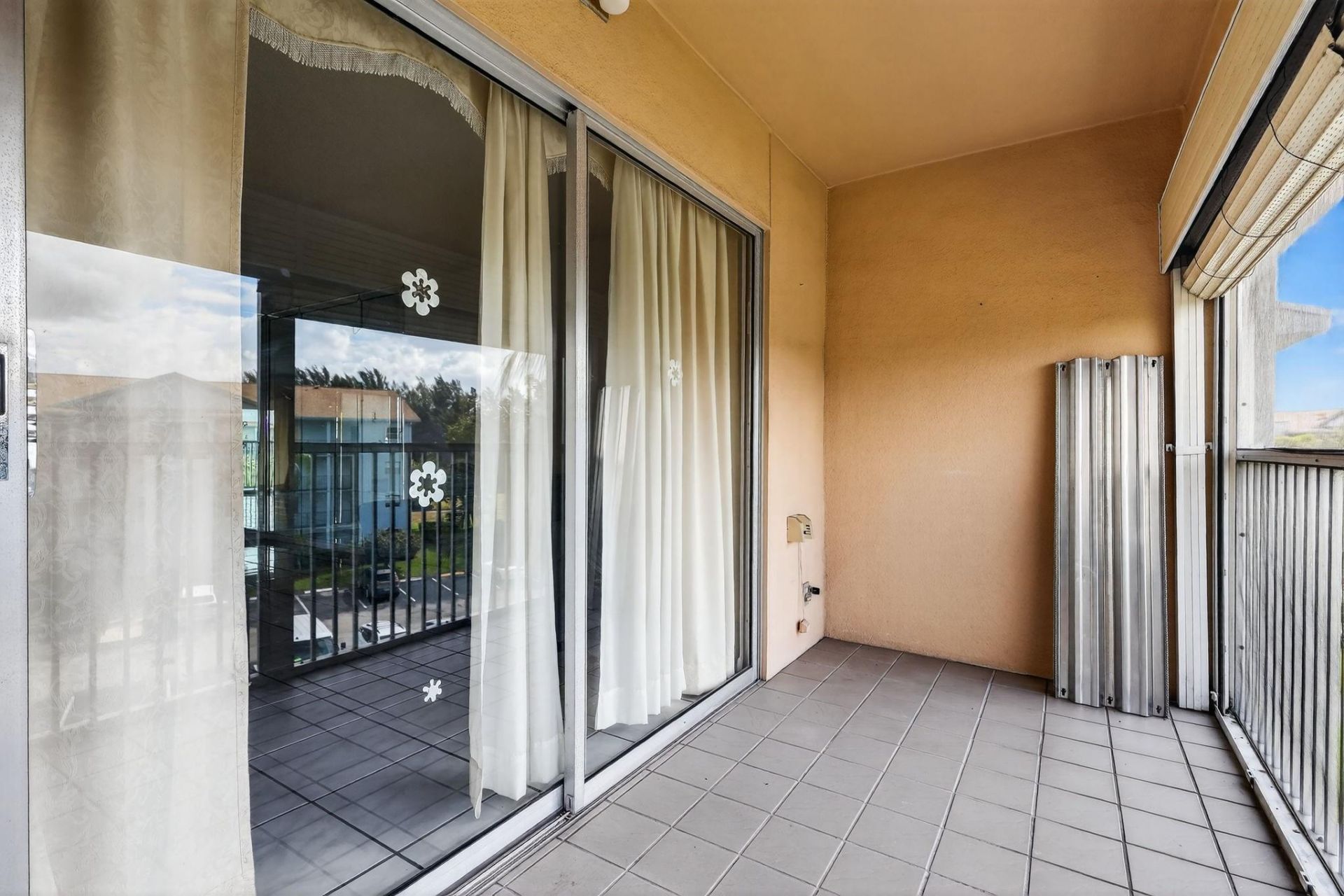 650 SW 124th Terrace, Unit 404 P, Pembroke Pines, FL 33027 Photo