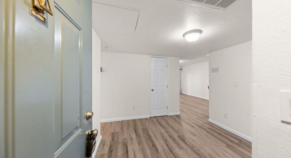 2555 Clear Acre Lane, Unit 16-1, Reno, NV 89512 Photo