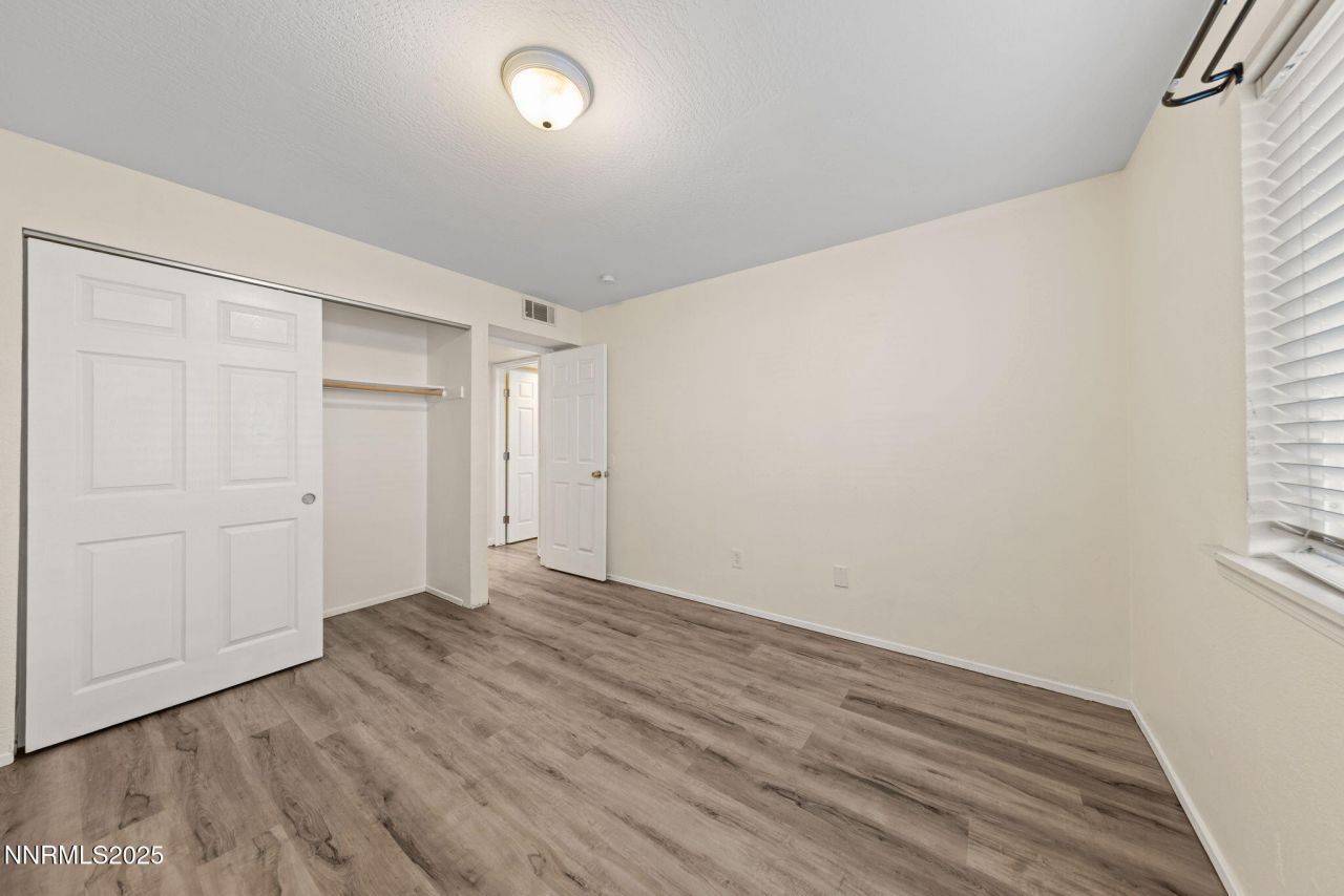 2555 Clear Acre Lane, Unit 16-1, Reno, NV 89512 Photo