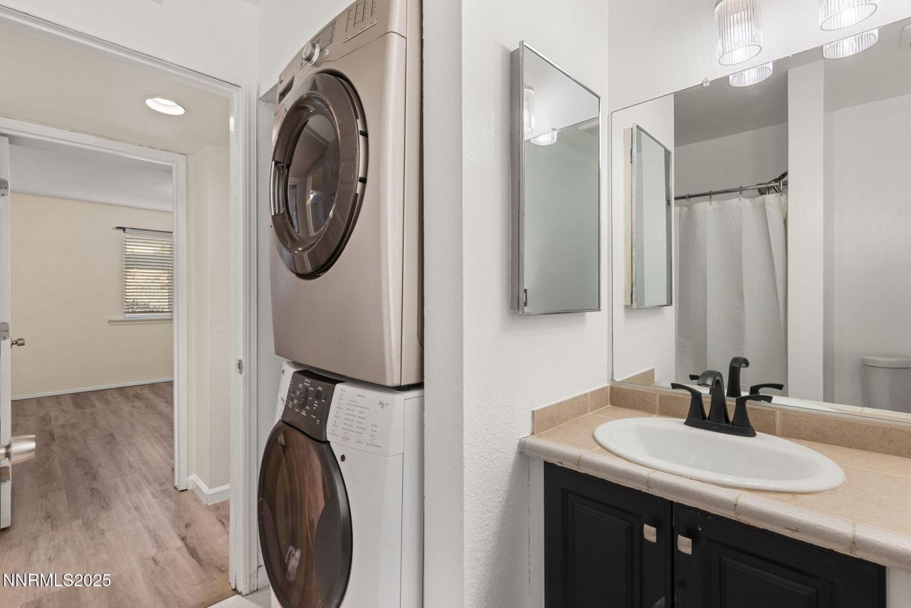 2555 Clear Acre Lane, Unit 16-1, Reno, NV 89512 Photo