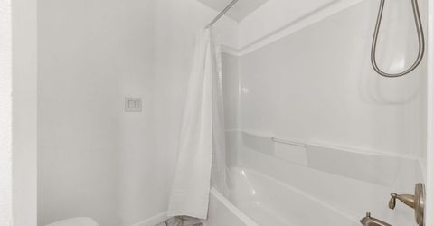 2555 Clear Acre Lane, Unit 16-1, Reno, NV 89512 Photo