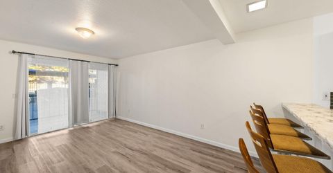 2555 Clear Acre Lane, Unit 16-1, Reno, NV 89512 Photo