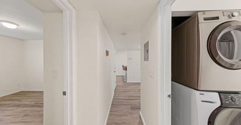 2555 Clear Acre Lane, Unit 16-1, Reno, NV 89512 Photo