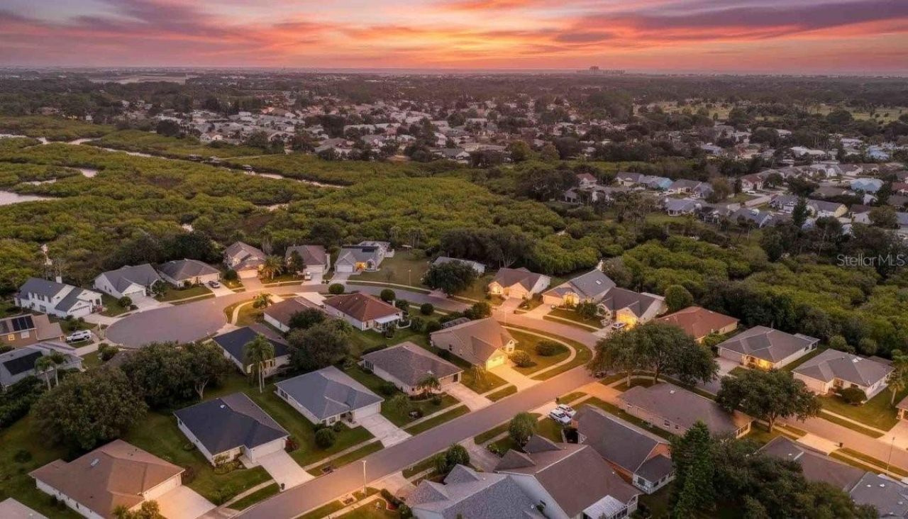 670 Wellesley Court, New Smyrna Beach, FL 32168 Photo