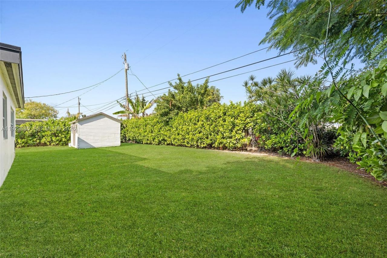 10111 Jamaica Dr, Cutler Bay, FL 33189 Photo