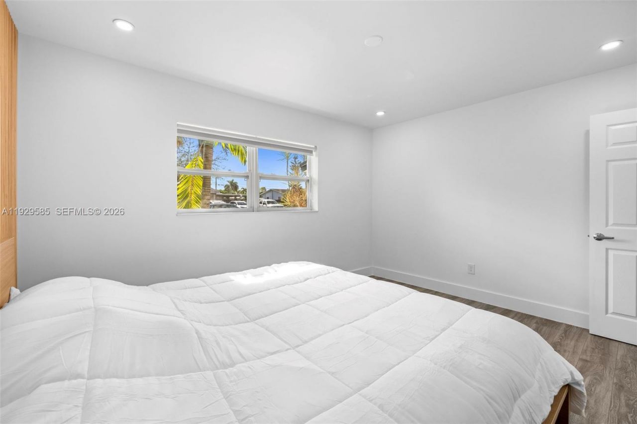 10111 Jamaica Dr, Cutler Bay, FL 33189 Photo